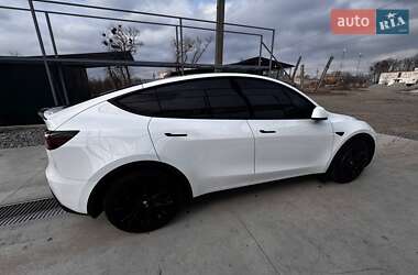 Внедорожник / Кроссовер Tesla Model Y 2023 в 