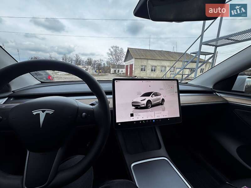 Внедорожник / Кроссовер Tesla Model Y 2023 в Виннице