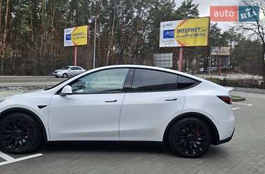 Внедорожник / Кроссовер Tesla Model Y 2022 в 