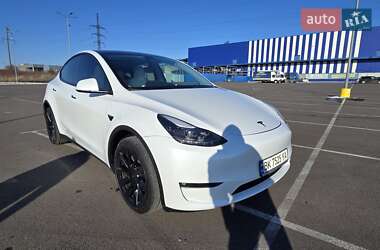 Позашляховик / Кросовер Tesla Model Y 2023 в Рівному