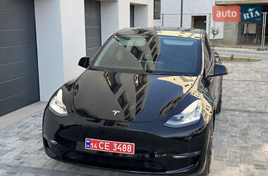 Внедорожник / Кроссовер Tesla Model Y 2022 в 