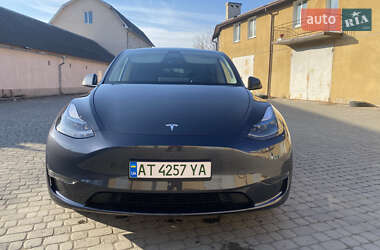 Позашляховик / Кросовер Tesla Model Y 2024 в Івано-Франківську