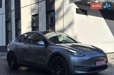 Внедорожник / Кроссовер Tesla Model Y 2023 в Ровно