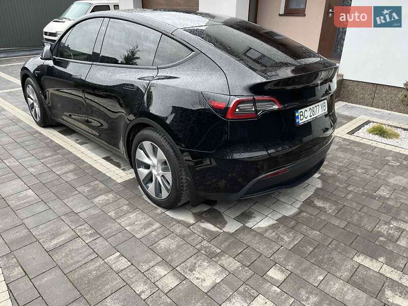 Внедорожник / Кроссовер Tesla Model Y 2021 в Львове