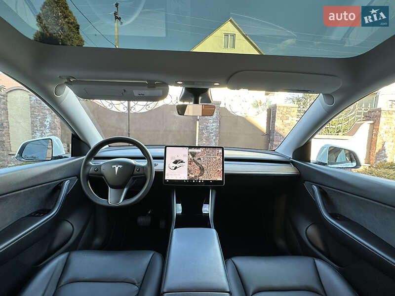 Внедорожник / Кроссовер Tesla Model Y 2020 в Ужгороде