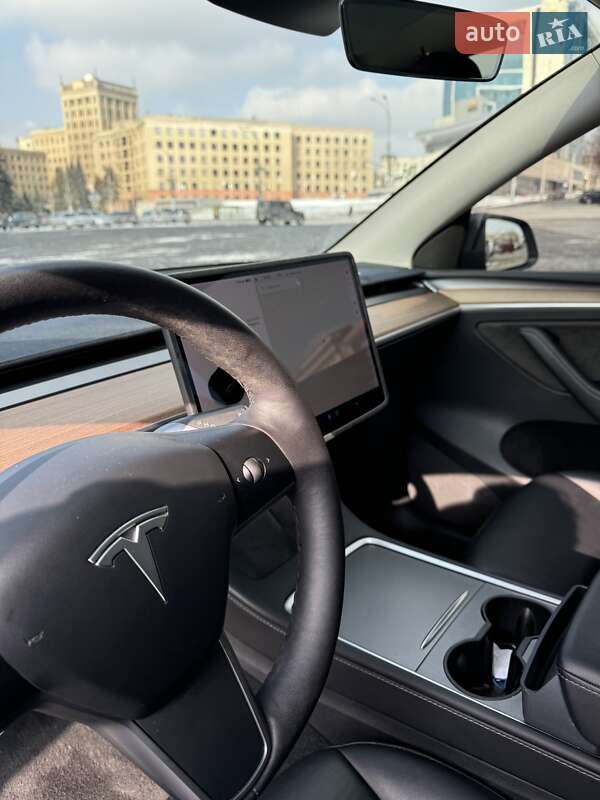 Внедорожник / Кроссовер Tesla Model Y 2022 в Харькове