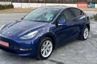 Внедорожник / Кроссовер Tesla Model Y 2020 в Луцке