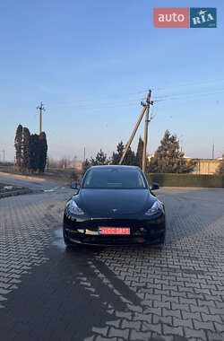 Внедорожник / Кроссовер Tesla Model Y 2023 в 
