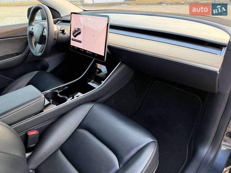 Позашляховик / Кросовер Tesla Model Y 2020 в Коломиї фото 27 Позашляховик / Кросовер Tesla Model Y 2020 в Коломиї