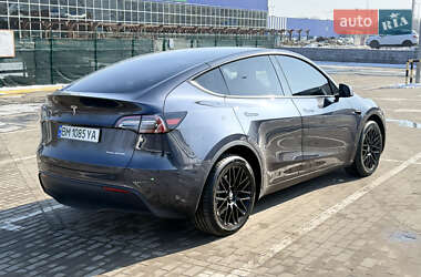Внедорожник / Кроссовер Tesla Model Y 2024 в 