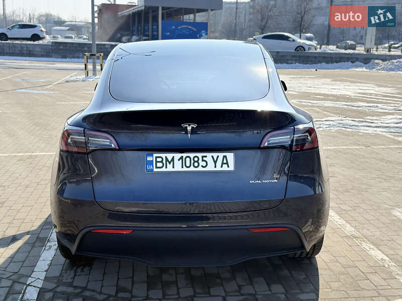 Внедорожник / Кроссовер Tesla Model Y 2024 в Киеве