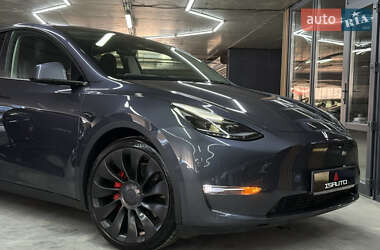 Внедорожник / Кроссовер Tesla Model Y 2022 в 