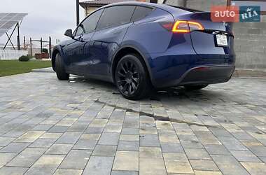 Внедорожник / Кроссовер Tesla Model Y 2023 в 