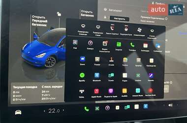 Внедорожник / Кроссовер Tesla Model Y 2023 в 