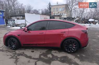 Позашляховик / Кросовер Tesla Model Y 2022 в Києві