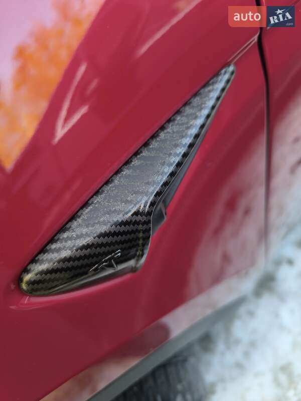 Позашляховик / Кросовер Tesla Model Y 2022 в Києві