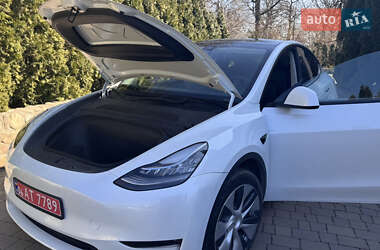Внедорожник / Кроссовер Tesla Model Y 2023 в 