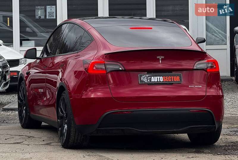 Позашляховик / Кросовер Tesla Model Y 2023 в Харкові