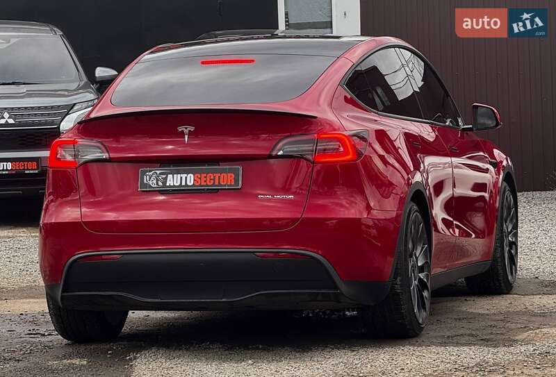 Позашляховик / Кросовер Tesla Model Y 2023 в Харкові