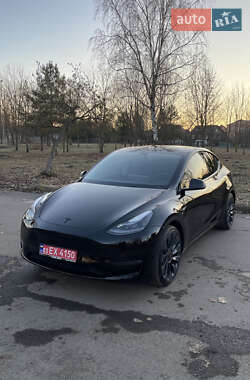 Внедорожник / Кроссовер Tesla Model Y 2022 в 