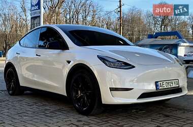 Внедорожник / Кроссовер Tesla Model Y 2022 в Днепре