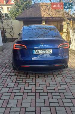 Позашляховик / Кросовер Tesla Model Y 2024 в Києві