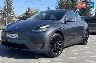 Позашляховик / Кросовер Tesla Model Y 2023 в Дрогобичі