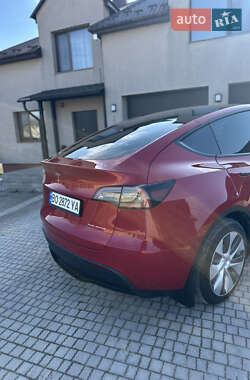 Внедорожник / Кроссовер Tesla Model Y 2023 в 