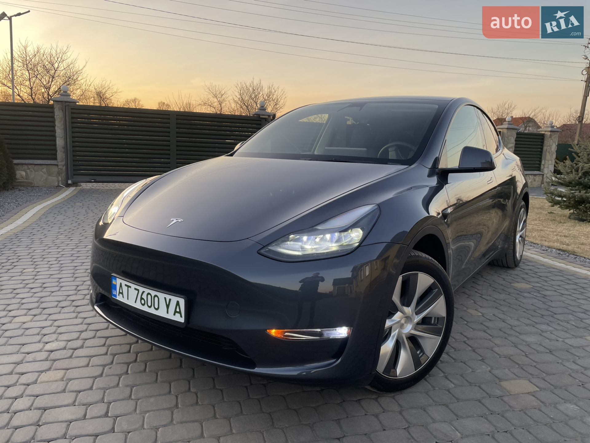 2023 Tesla Model Y - мініатюра 2