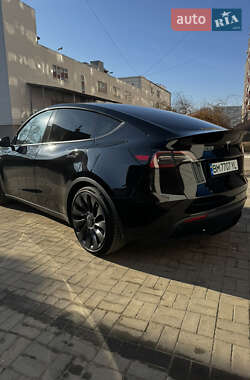 Внедорожник / Кроссовер Tesla Model Y 2023 в 