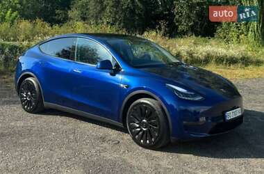 Внедорожник / Кроссовер Tesla Model Y 2021 в Ивано-Франковске