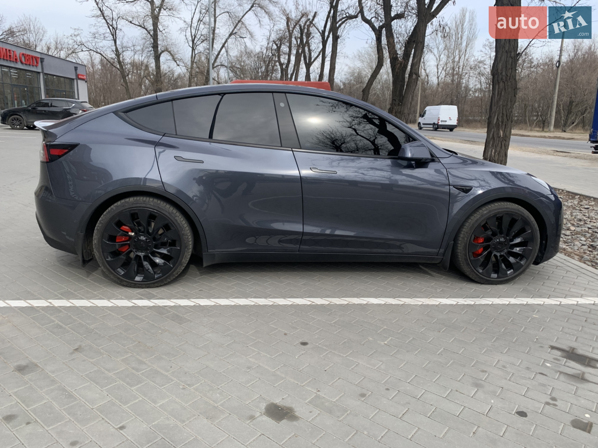 2022 Tesla Model Y - мініатюра 3