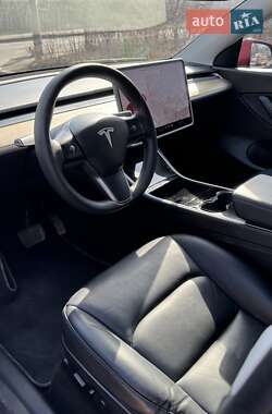 Внедорожник / Кроссовер Tesla Model Y 2020 в 