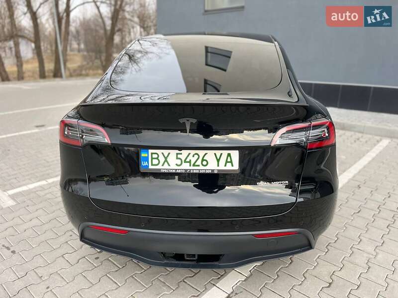 Позашляховик / Кросовер Tesla Model Y 2022 в Хмельницькому