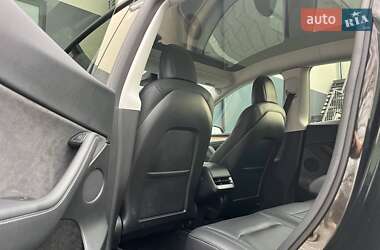 Внедорожник / Кроссовер Tesla Model Y 2022 в 