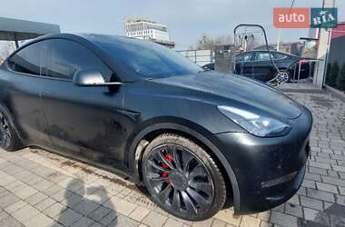 Позашляховик / Кросовер Tesla Model Y 2022 в Львові