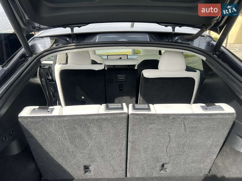Внедорожник / Кроссовер Tesla Model Y 2023 в Днепре