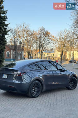 Позашляховик / Кросовер Tesla Model Y 2020 в 