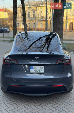 Позашляховик / Кросовер Tesla Model Y 2020 в 