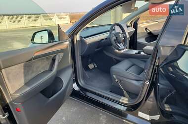 Внедорожник / Кроссовер Tesla Model Y 2023 в 