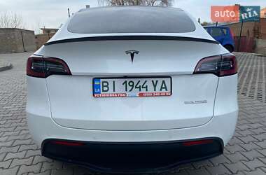 Внедорожник / Кроссовер Tesla Model Y 2022 в 