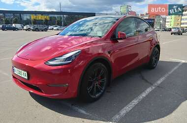 Внедорожник / Кроссовер Tesla Model Y 2021 в Киеве