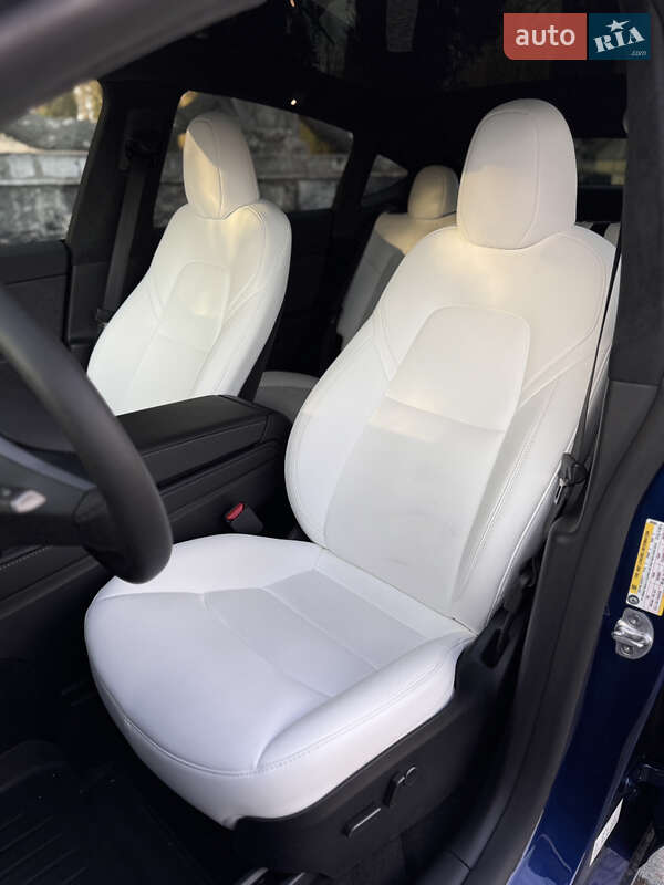 Позашляховик / Кросовер Tesla Model Y 2024 в Львові