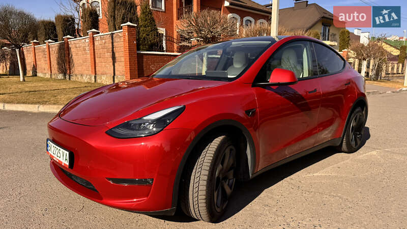 Tesla Model Y 2022