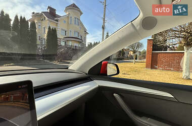 Позашляховик / Кросовер Tesla Model Y 2022 в 