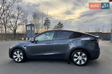 Внедорожник / Кроссовер Tesla Model Y 2021 в 