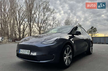 Внедорожник / Кроссовер Tesla Model Y 2021 в 