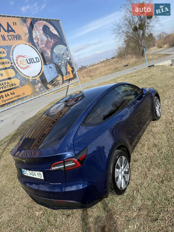 Внедорожник / Кроссовер Tesla Model Y 2023 в Стрые