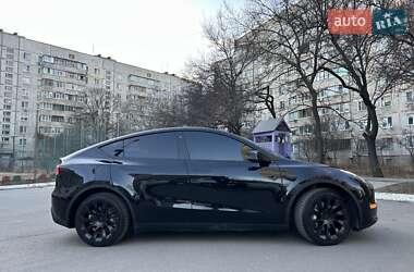 Внедорожник / Кроссовер Tesla Model Y 2022 в 
