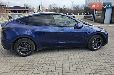 Внедорожник / Кроссовер Tesla Model Y 2022 в 